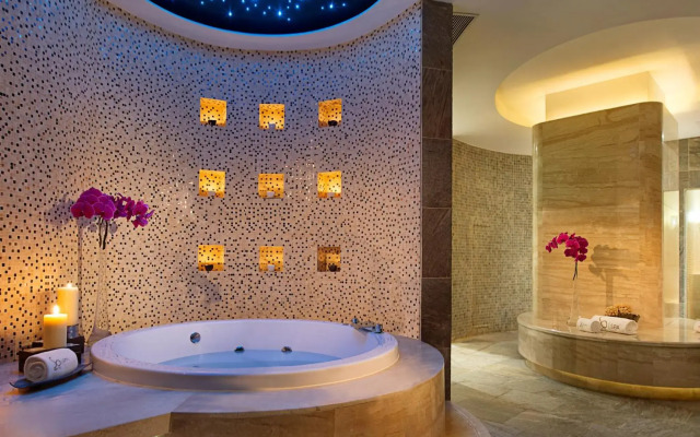 Sofitel Macau At Ponte 16