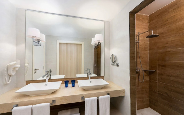 Radisson Blu Residences, Saidia