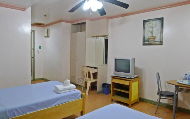 OYO 765 Ibay Zion Hotel