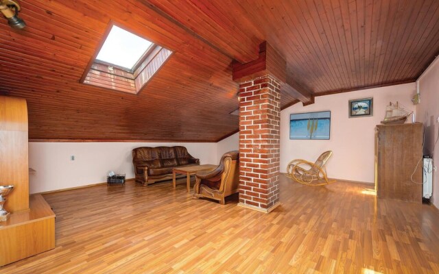 Stunning Home in Rovinj With Wifi and 5 Bedrooms