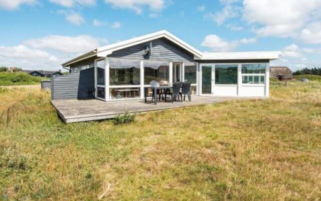 Three-Bedroom Holiday home in Ringkøbing 9