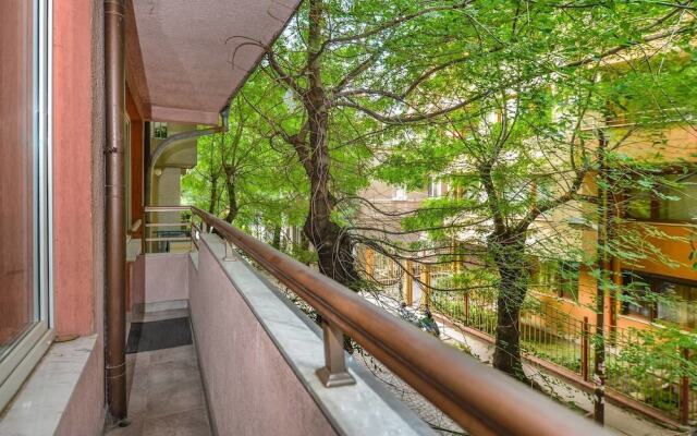 Fm Premium 1 Bdr Apartment Cool And Cozy