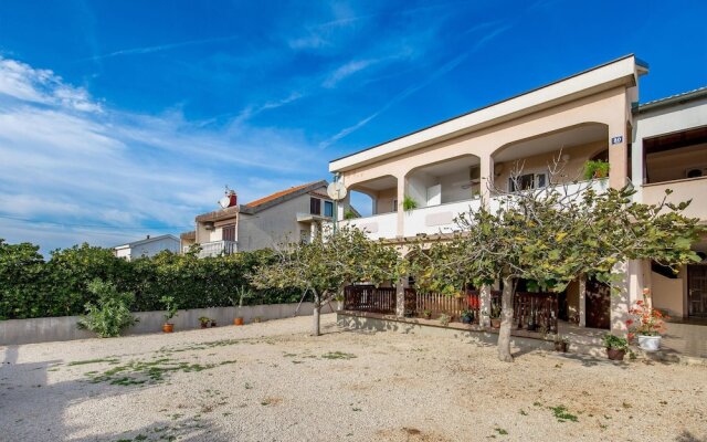 Awesome Home in Povljana With Wifi and 2 Bedrooms
