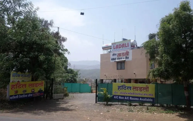 Hotel Ladli Lodging