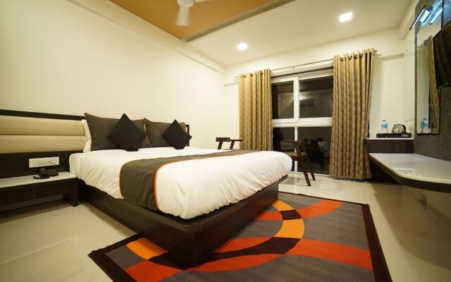 Collection O 41226 Ramji's Residency