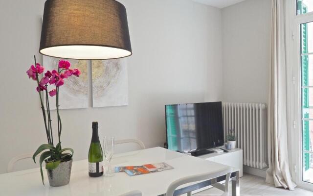 BarcelonaForRent Urban Town Suites