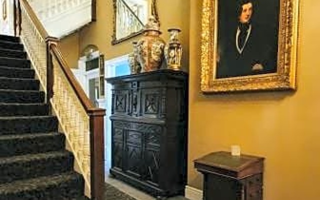 The Mount Royale