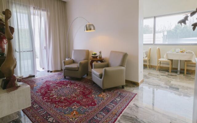 Piccolo Hotel