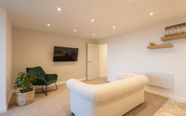 Host Stay Apartment 1 King s Court