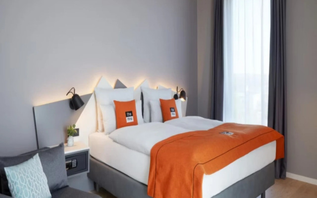 Holiday Inn - the niu, Hub Dusseldorf Messe by IHG