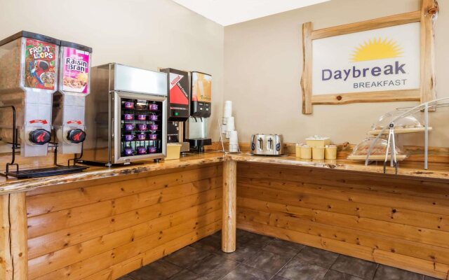 Days Inn by Wyndham Sandpoint