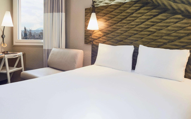 ibis Toulon La Seyne Sur Mer