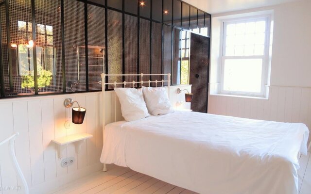 Domaine De L'Ardoisiere