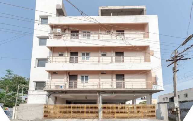 Vangal Nest by OYO Rooms