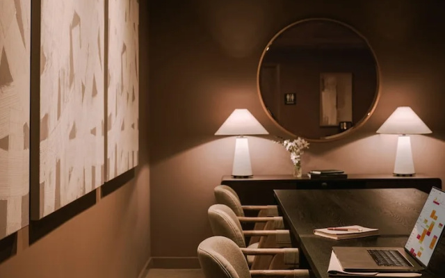 Sonder by Marriott Bonvoy The Winfield Apartments Downtown LA