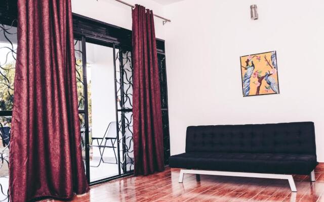 Rozema Eco Villa in Entebbe