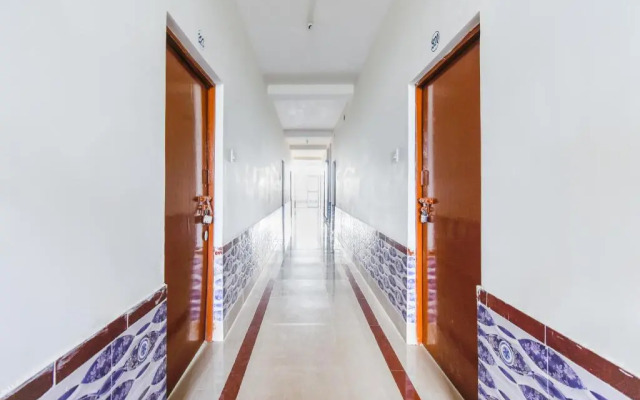 Gabis Wings by OYO Rooms