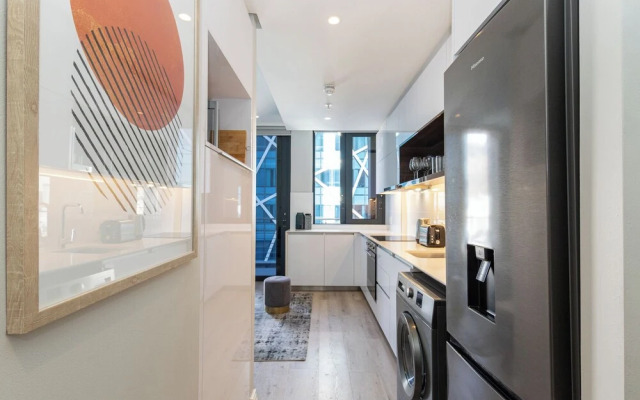 16 On Bree Deluxe Apartment