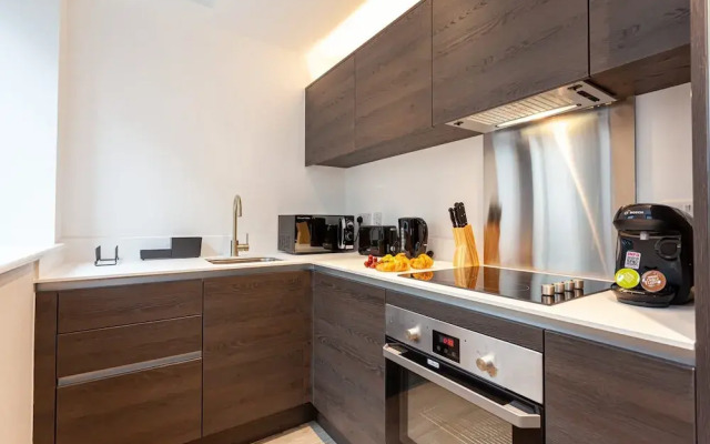 Modern Apartment in Manchester, Sleep 4