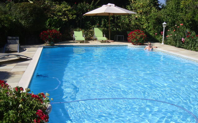 Alba House Bed & Breakfast