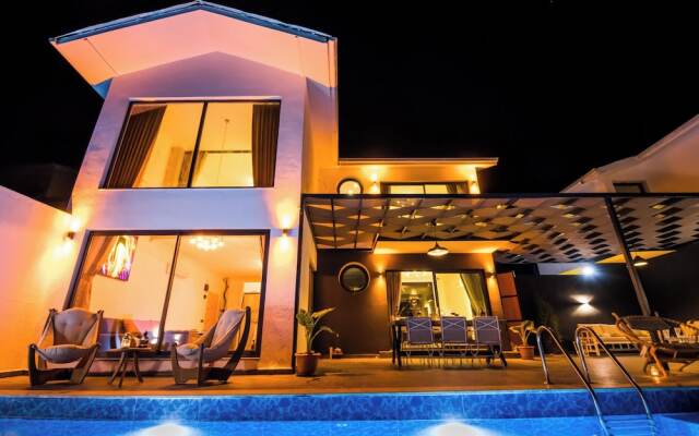 Villa Mulberry Collection 1