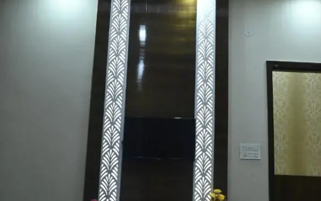 Guntas Residency