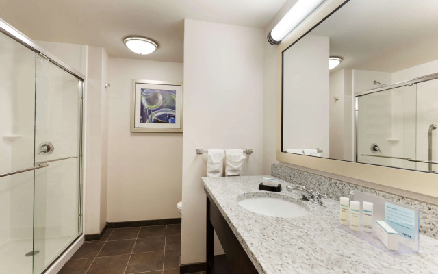 Hampton Inn & Suites Camp Springs/Andrews AFB