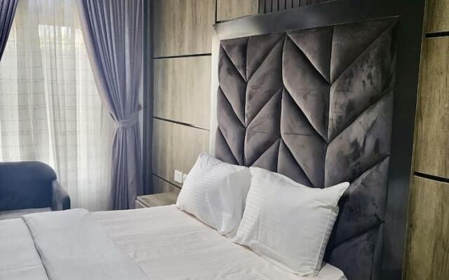 Swiss Executive Luxury Hotel
