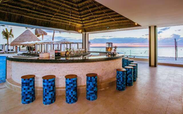 Desire Riviera Maya Resort, Couples Only - Adults Only All Inclusive