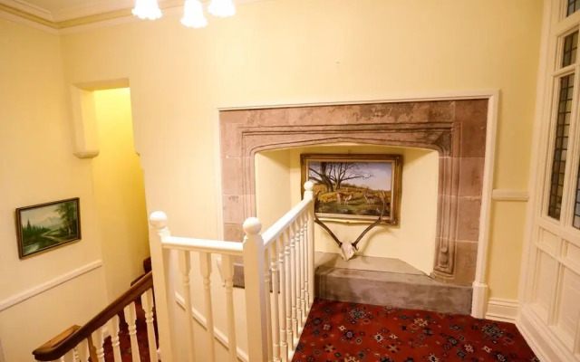 Ridge Hall