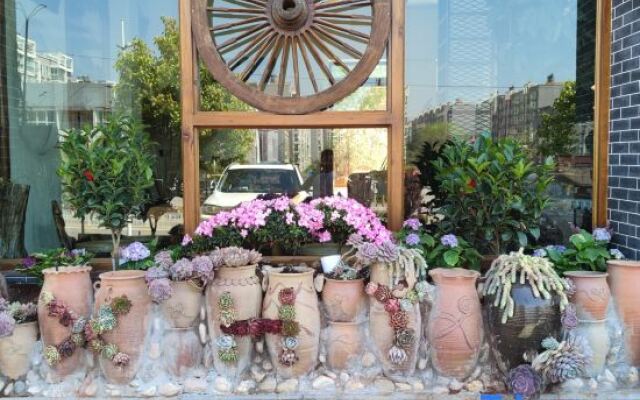 Qujing Xihua·Yu Hotel