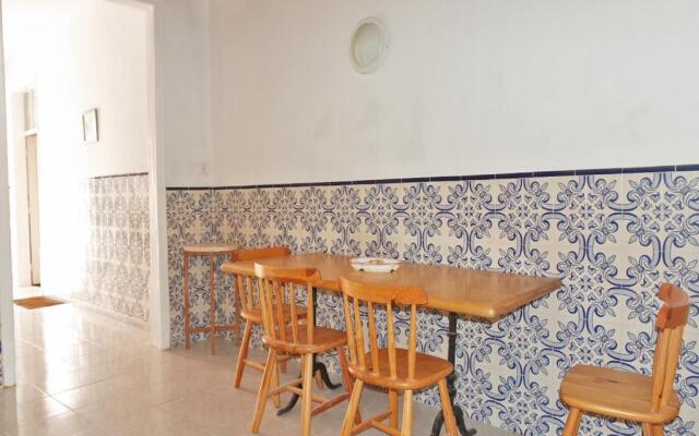 C01 - Blue Door City Apartment