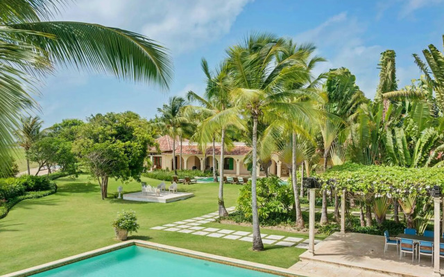 Sophisticated Villas With Private Pools and Staff