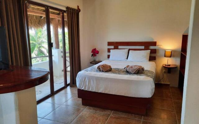 Porto Coral Hotel & Suites