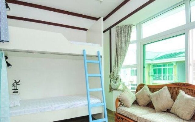 Huandao Qixing Hostel
