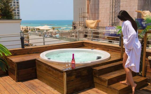 Dream Beach TLV Boutique Hotel