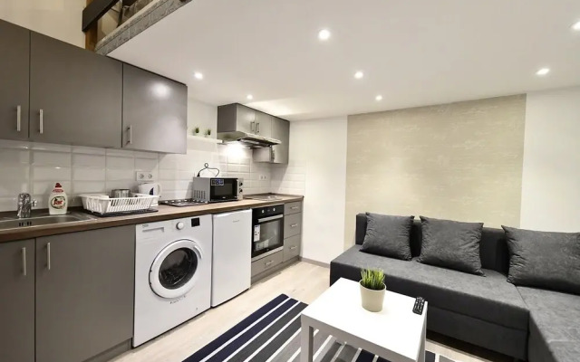 BpR Király Street Nest with A/C