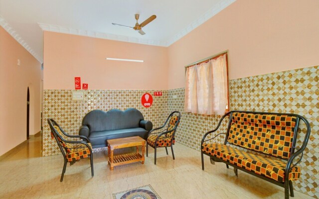 OYO 12136 Home Serene 1BHK Aurovile Beach