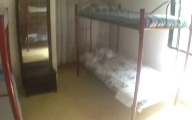 Santa Fe Hostel and Camping
