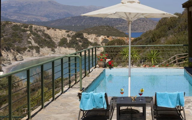 Istron Villas