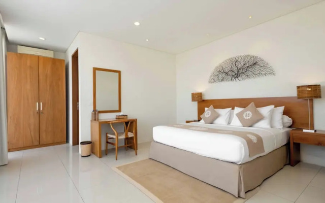 Stunning 2 Br Pool Villa With Rooftop In Seminyak