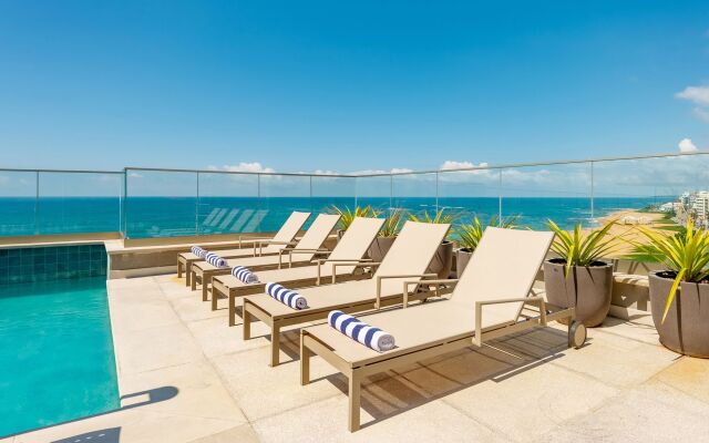 Hyatt Place Macae