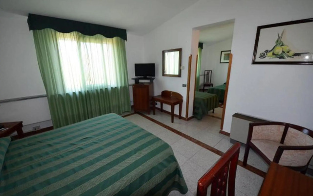 Hotel Villa D'Amato