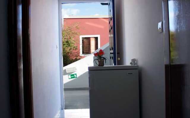 Lunar Santorini Hotel