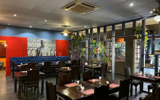 Elephant Springs Hotel