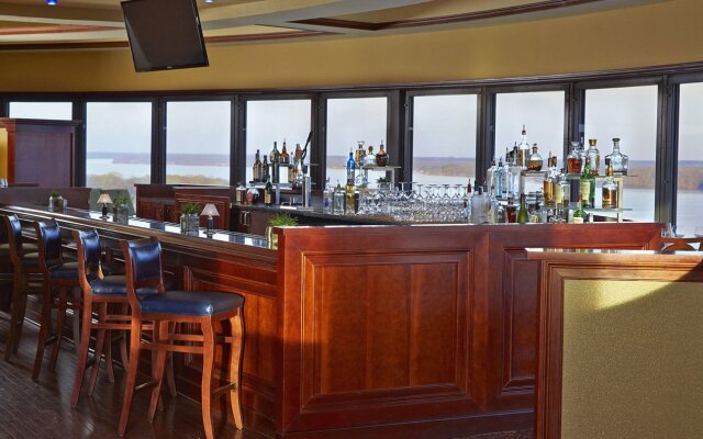 Renaissance Shoals Resort and Spa