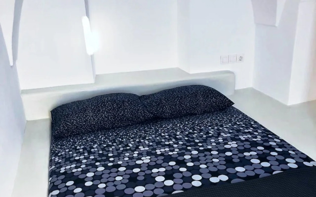 The Luna Suites