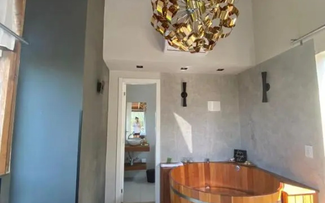 Bombinhas Guest House