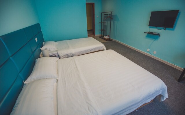 White Horse Times Hotel