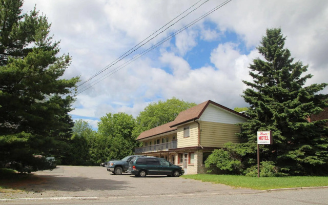 Munro Motel